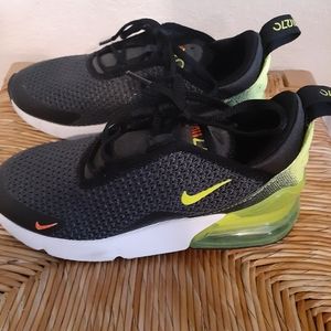 Boys Nike Air Max 270